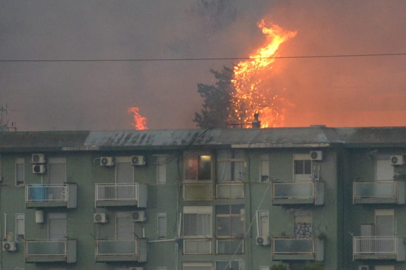 Palermo ohrožují rozsáhlé požáry.