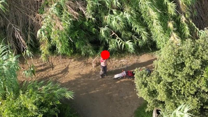 Podezřelého žháře natočil v Kalábrii dron.