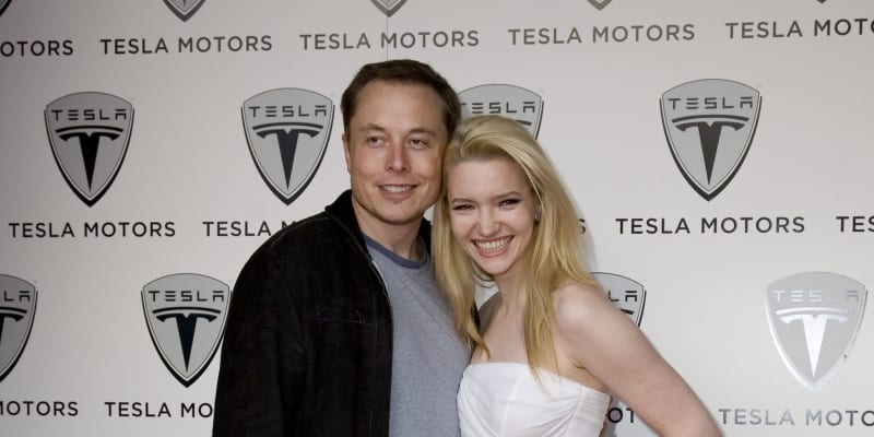 Talulah byla v minulosti manželkou Elona Muska.