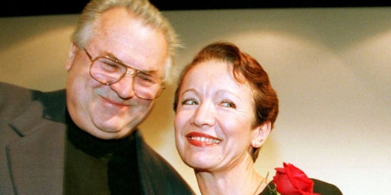 Bronislav Poloczek s hereckou kolegyní Hanou Maciuchovou.