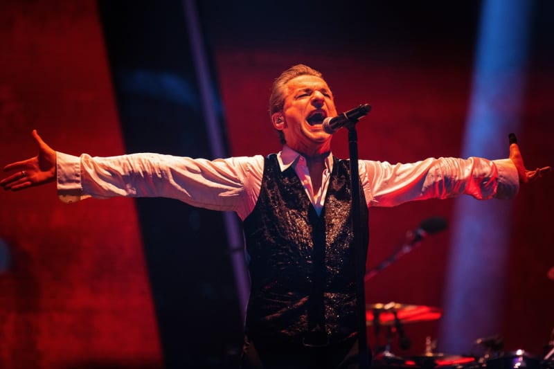 Depeche Mode se představí s albem Memento Mori.