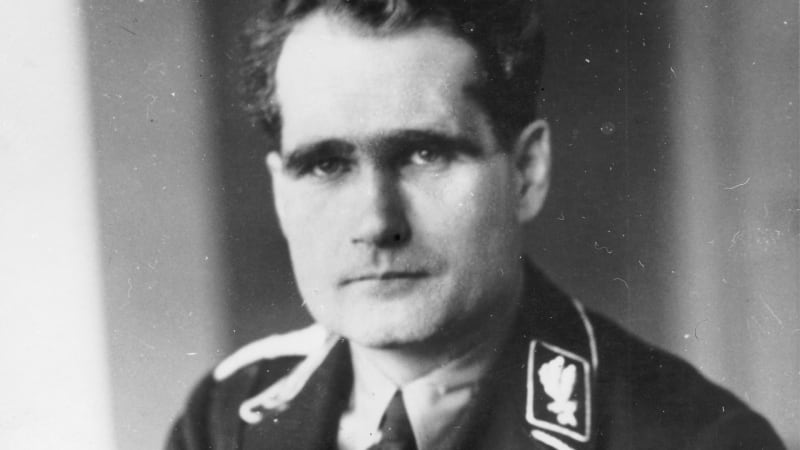 Nacista Hess ve vojenském únoru