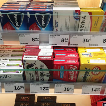 Léky v polském maloobchodním řetězci Žabka