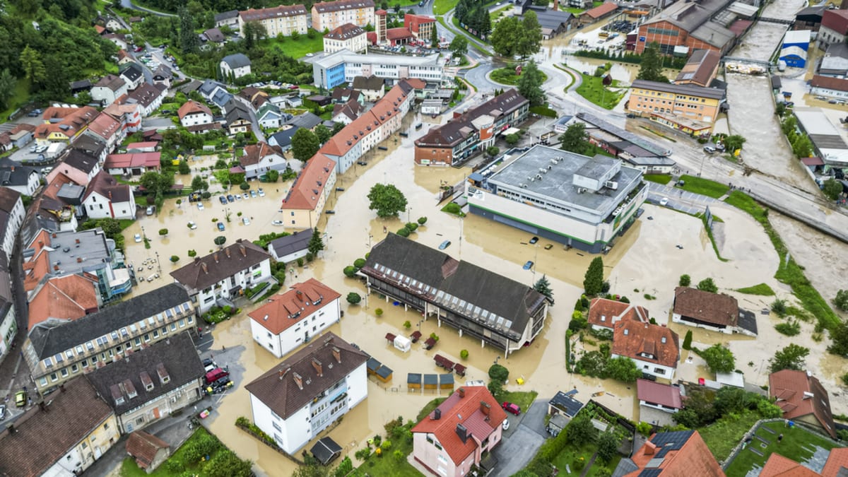 Zatopené město Ravne na Koroskem, které leží asi 60 kilometrů severovýchodně od Lublaně, pátek 4. srpna 2023