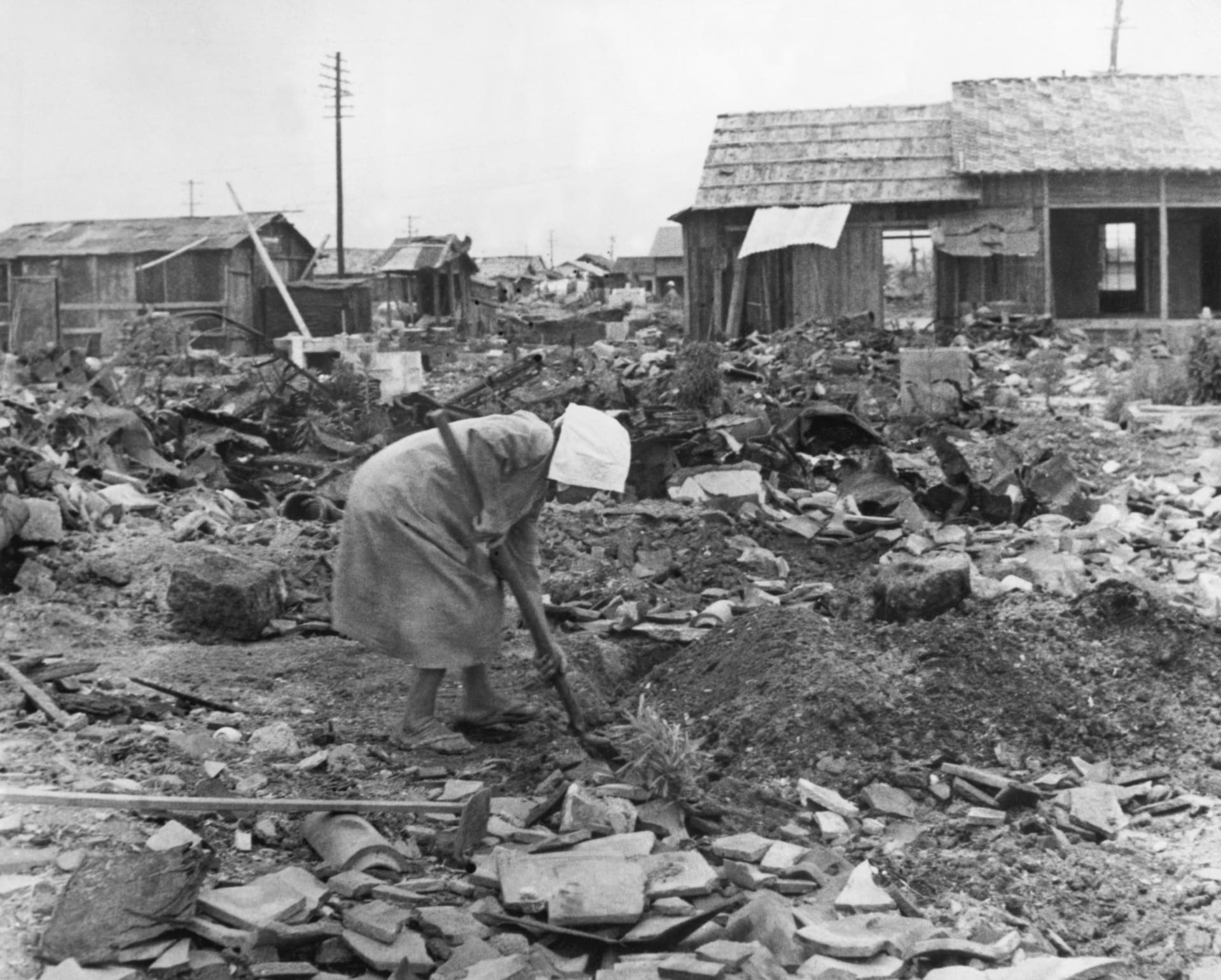 Atomová bomba Little Boy zabila 6. srpna 1945 pes 70 tisíc lidí. Stejný počet zemřel v následujících letech.