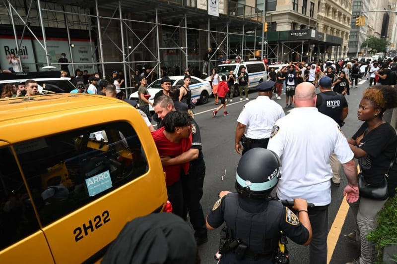 Streamer Kai Cenat obviněn z podněcování nepokojů v New Yorku