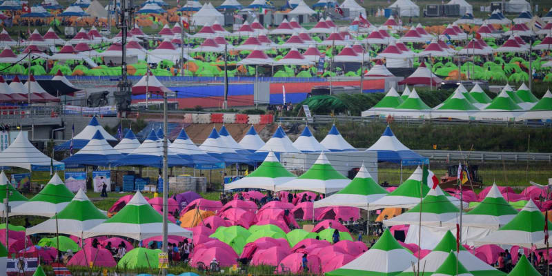 Jižní Korea se připravuje evakuovat desítky tisíc skautů z dějiště světového jamboree.