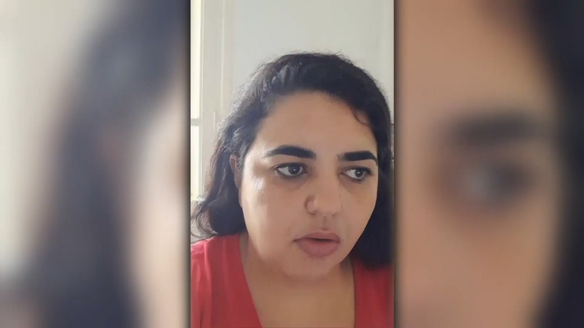 Tuniská novinářka Rihab Boukhayatiaová