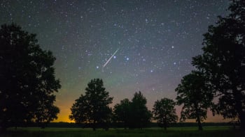 Noc Perseid 2023: Víkend přináší meteorickou show, nenechte si ji ujít