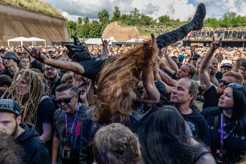 I metalový nářez, kteří znají třeba návštěvníci festivalu Brutal Assault, je pro muzikoterapeuta dobrým pomocníkem.