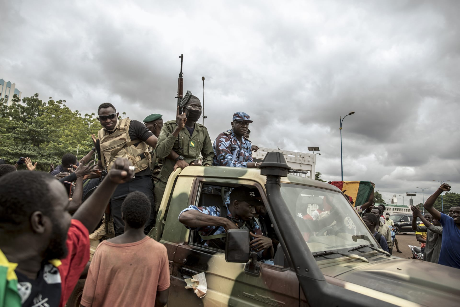 V Nigeru je podstatná část místní populace proruská a zároveň silně protifrancouzská. Tato skupina vojenský puč vítá.