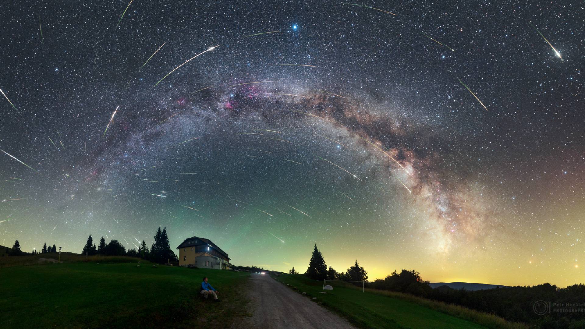 Maximum meteorického roje Perseidy v roce 2016 z Parku tmavé oblohy Velká Fatra na Slovensku