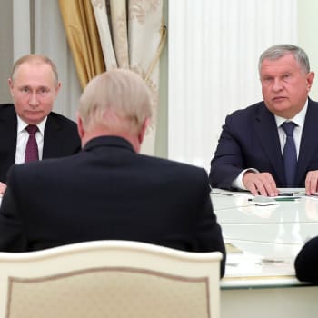 Igor Sečin je pro Vladimira Putina už dlouhá léta důležitý.