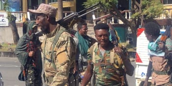 Masakr civilistů v Etiopii. Armáda bombardovala během bojů s milicemi náměstí, zabila 26 lidí