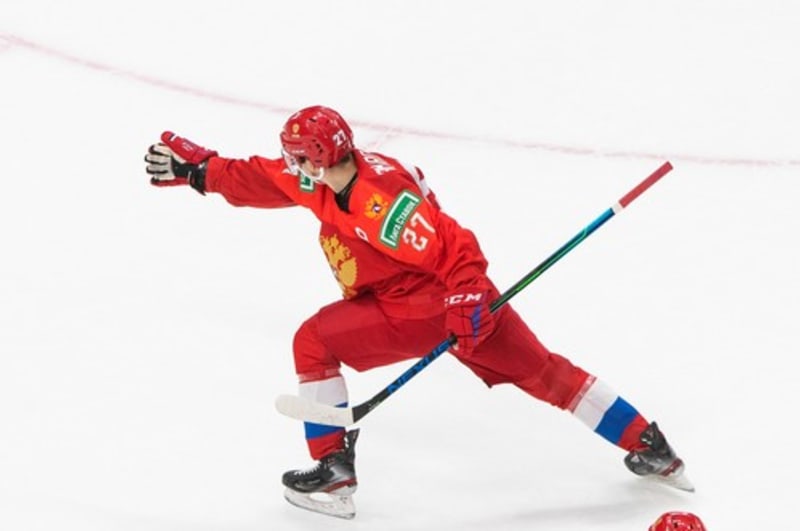 Ruský hokejista Rodion Amirov