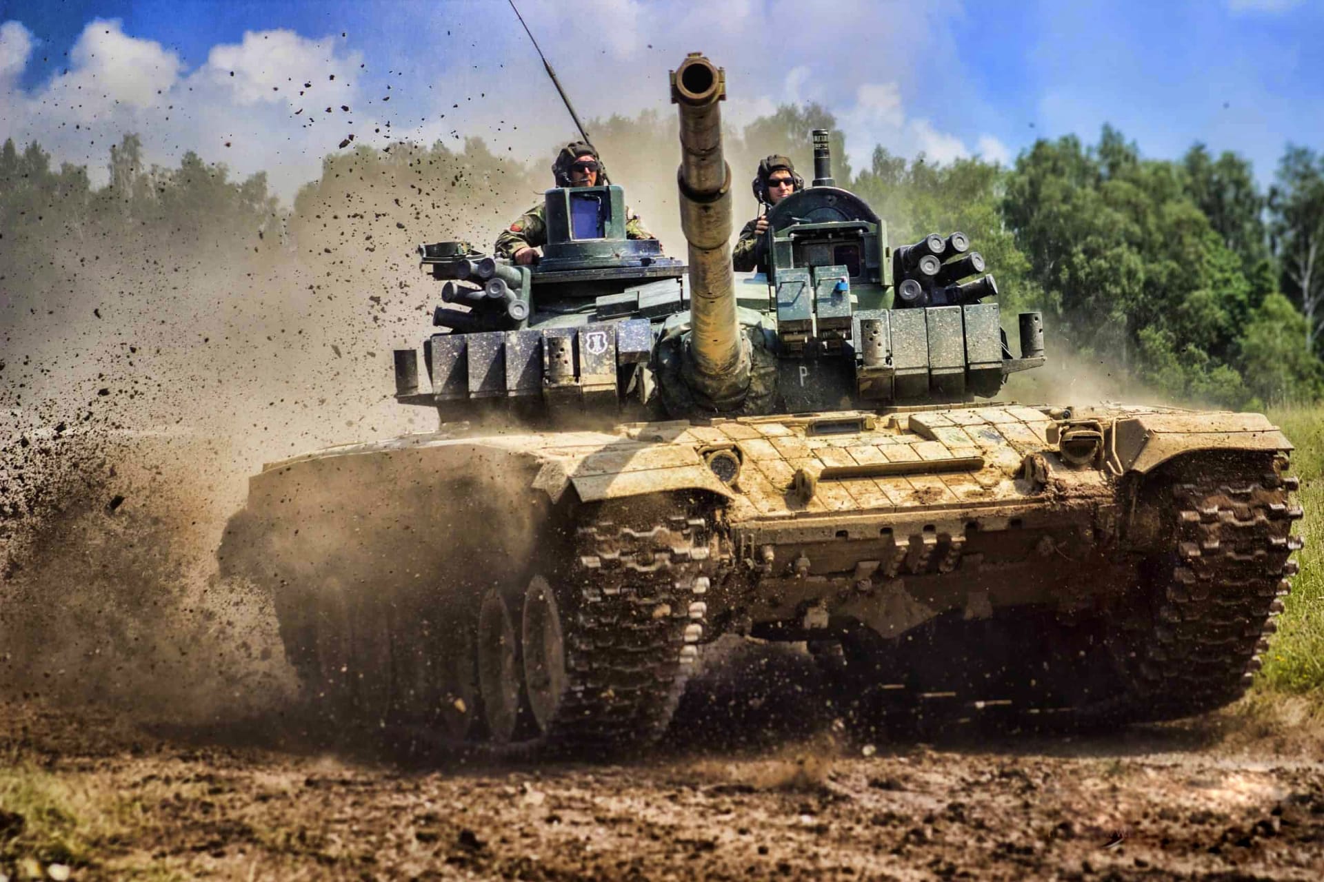 Posádka českého tanku T-72M4CZ