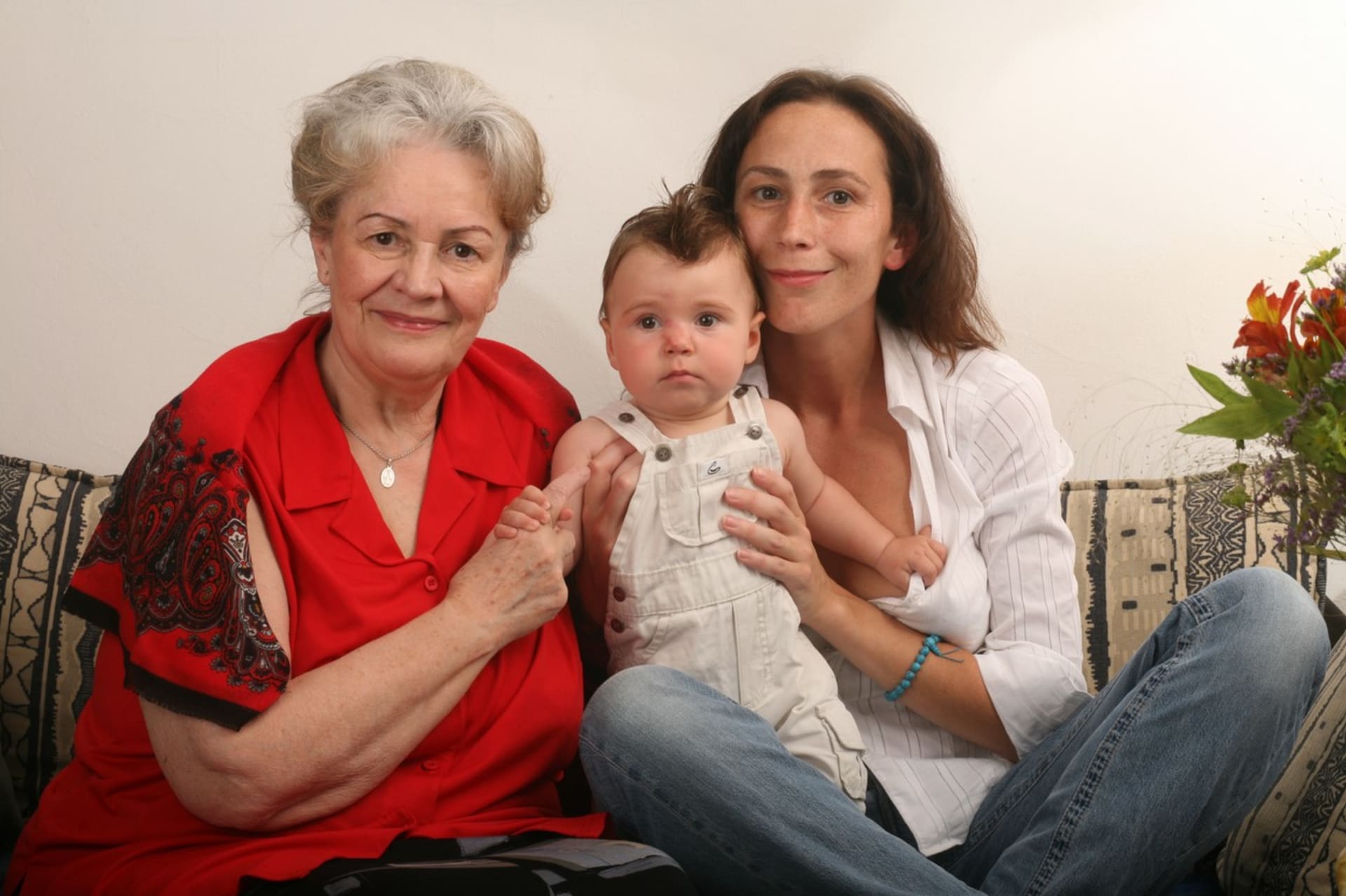 Osudová žena Freje Věra Galatíková svou rodinu velmi milovala a byla pro ni vším. Na snímku s dcerou Kristýnou Frejovou a vnoučetem. 
