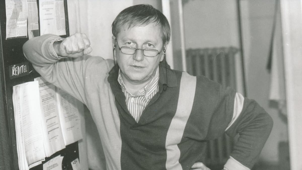 Ve věku 75 let zemřel divadelní režisér Zdeněk Potužil. 
