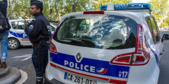 Francií otřásá brutální znásilnění a mučení. Žena bojuje o život, lékaře zranění šokovala 
