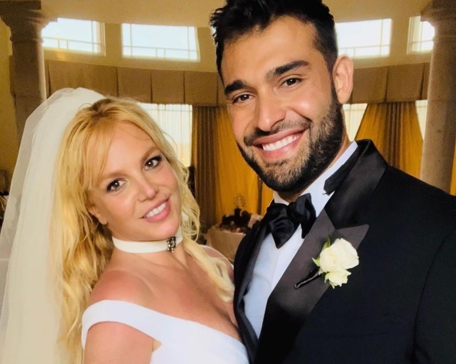 Britney Spearsová a Sam Asghari se rozvádí.