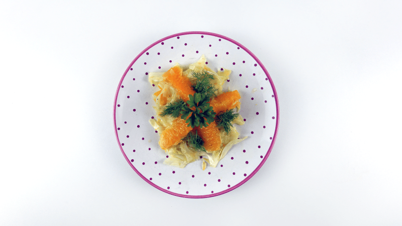 Prostřeno: Fenyklový salát s pomerančem