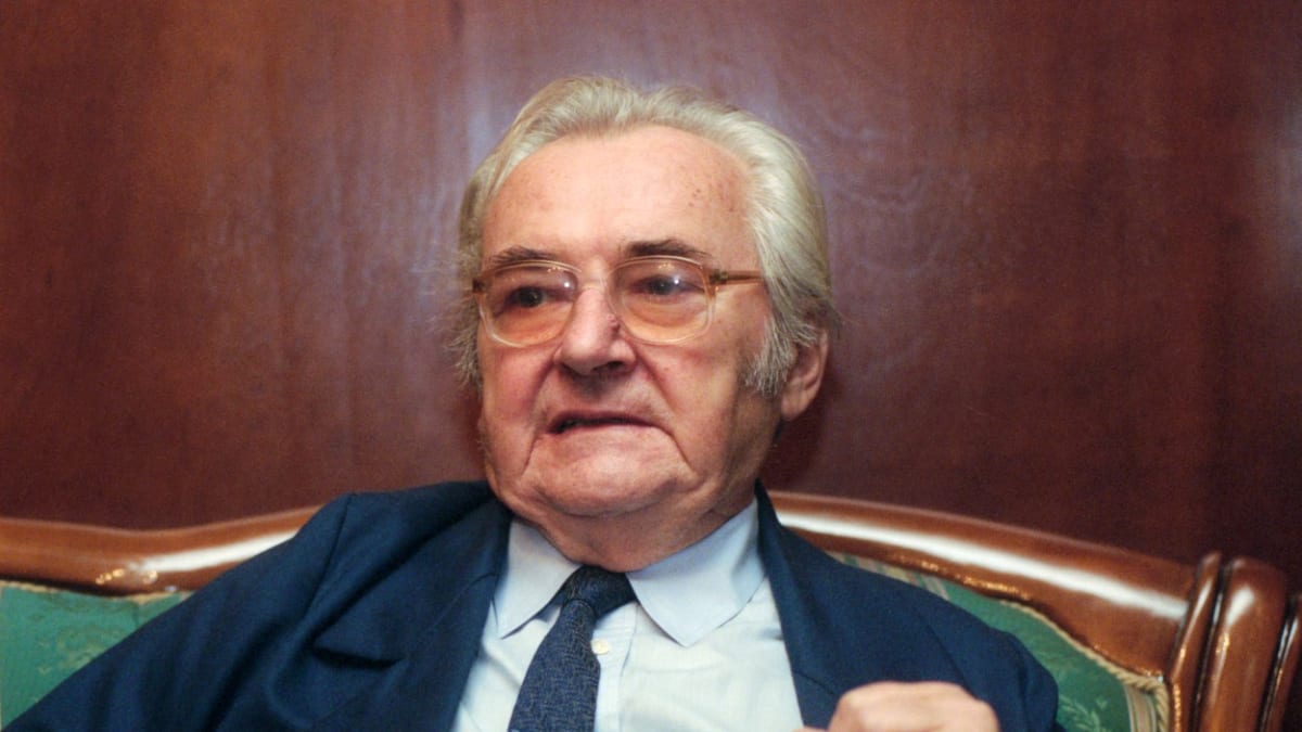 Jiří Sovák měl v roce 1971 srazit chodce a ujet. 