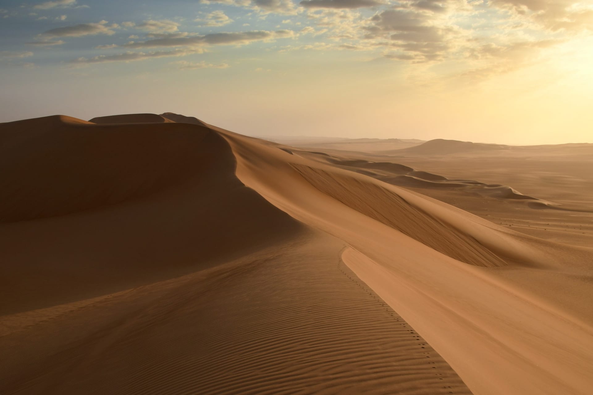 Pouštní duny v Saúdské Arábii