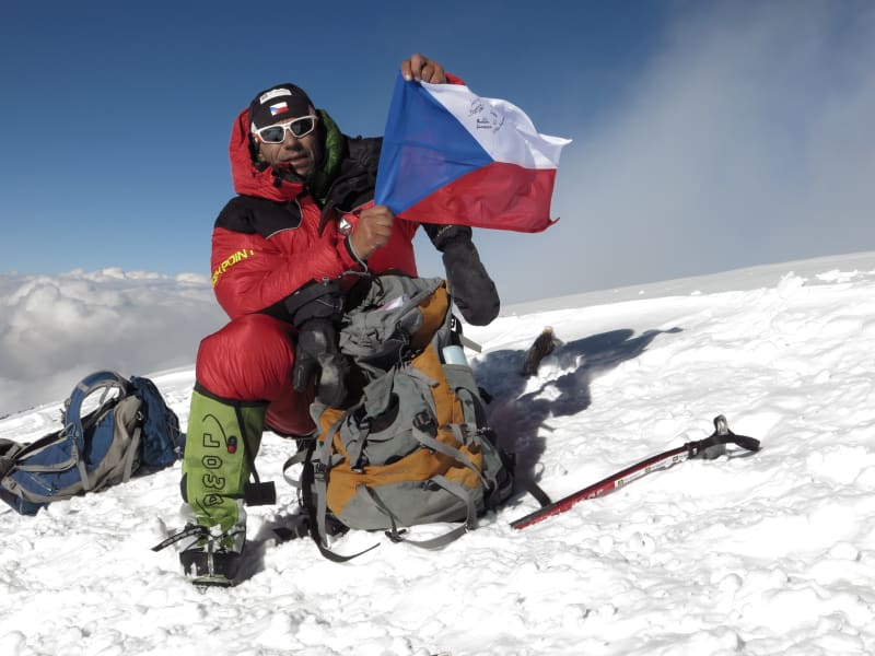 Vysněné mety většiny horolezců, tedy zdolání všech 14 vrcholů velehor vyšších než 8000 metrů bez kyslíkového přístroje, dosáhl v roce 2014 i Radek Jaroš.
