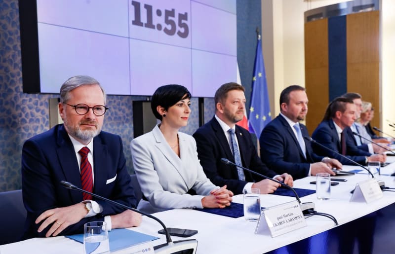 Vláda premiéra Petra Fialy (ODS) plánuje propagační kampaň za 42 milionů korun.