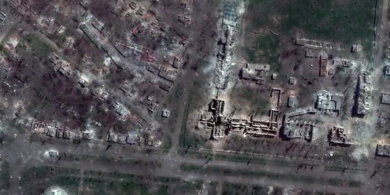Letecký snímek z Bachmutu po ruské invazi