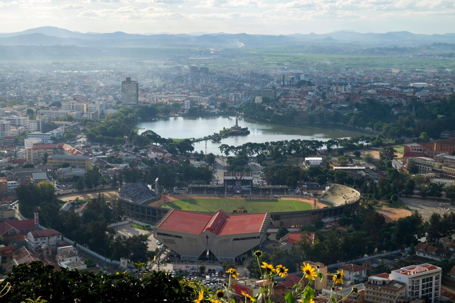 Tragédií skončila tlačenice u vstupu na stadion v madagaskarském Antananarivu. (Ilustrační snímek)
