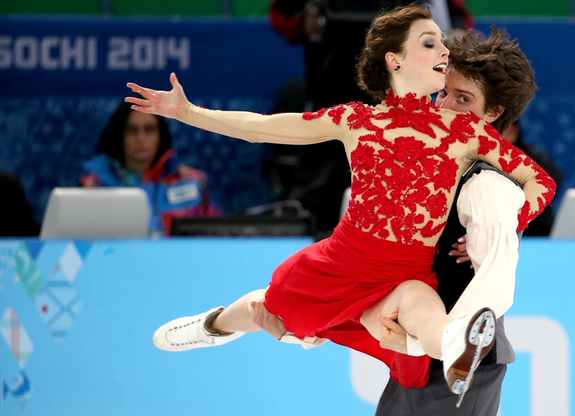 Alexandra Paulová se svým partnerem Mitchellem Islamem na olympijských hrách v Soči na olympijských hrách v Soči
