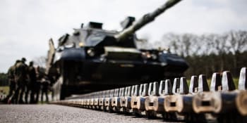 Kyjev vrhne do boje staré německé tanky. Jsou stále účinné, tvrdí veteráni, kteří vedli výcvik
