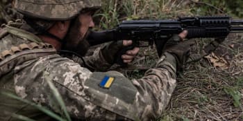 Vláda: Ukrajinské vojáky budeme cvičit v Česku i příští rok. Má jich být stejně jako letos