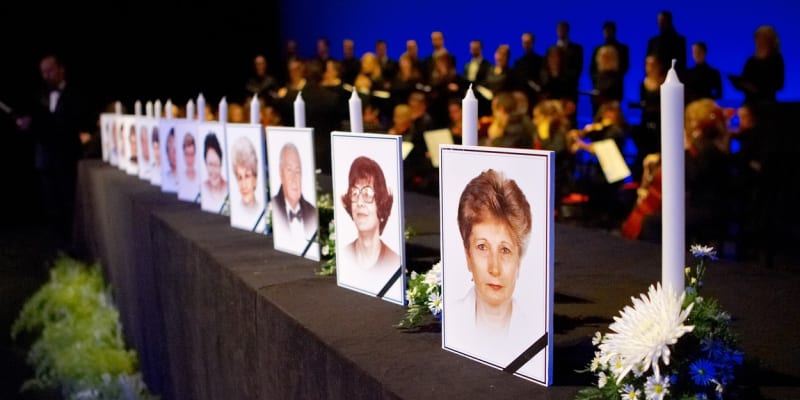 Tváře zesnulých z nehody v Chorvatsku