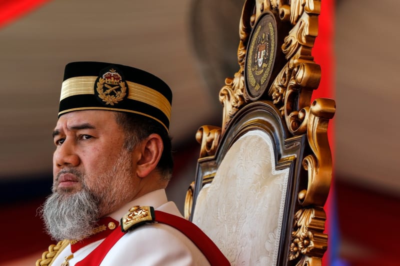 Malajský král a sultán Muhammad V. žije již více než 10 let s českou manželkou.