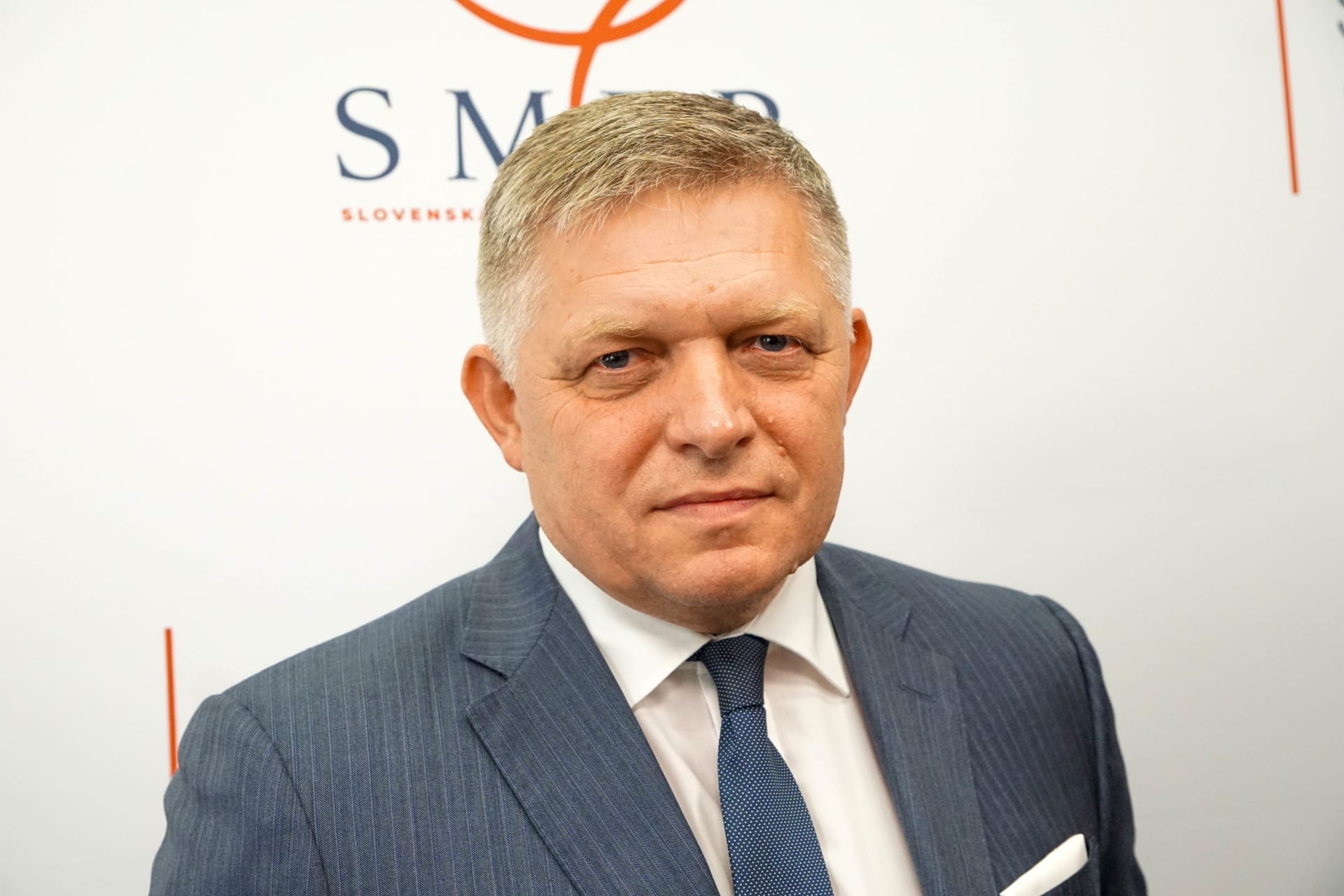 Podle posledního průzkumu vede strana Směr-SD expremiéra Roberta Fica, která má náskok čtyř procentních bodů před Progresivním Slovenskem.