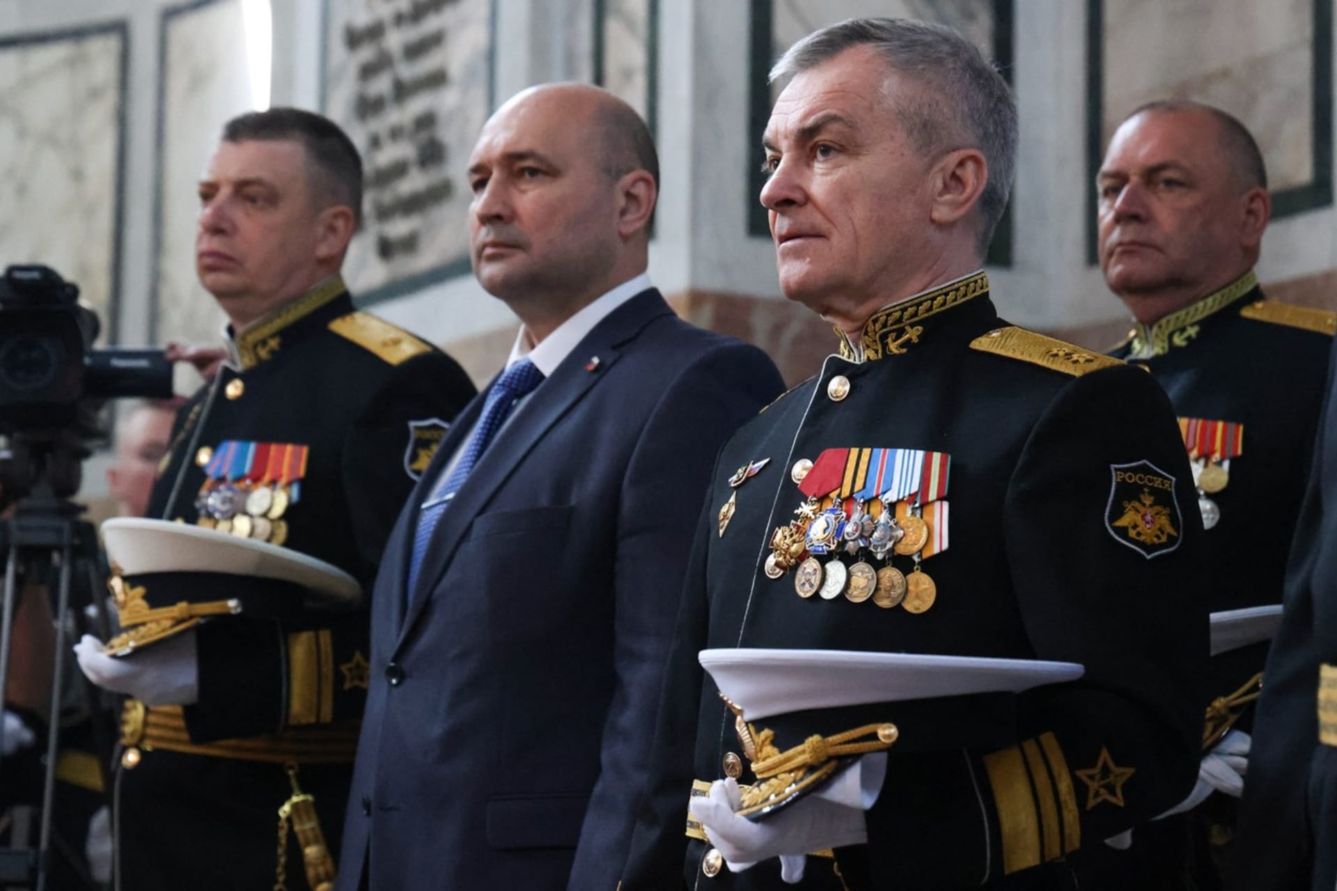 Černomořská flotila (na snímku její velitel admirál Viktor Sokolov) v květnu 2023 oslavila 240 let od svého vzniku
