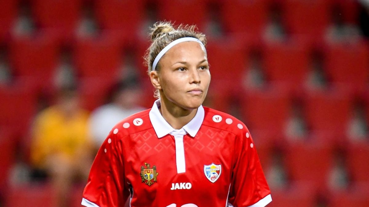 Svět fotbalu je v šoku. Hvězda moldavské ženské reprezentace Violeta Mitulová zemřela v pouhých 26 letech