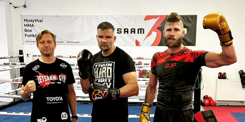 Zleva: Martin Karaivnov, Tomáš Hron, Jiří Procházka