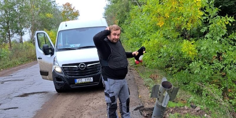Marián Bizub a nevybuchlá munice na ukrajinské silnici