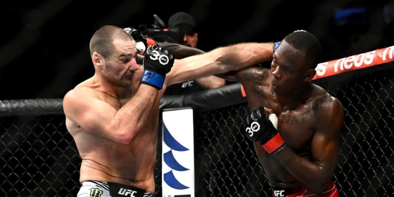 Zápas Israel Adesanya vs. Sean Strickland na UFC 293