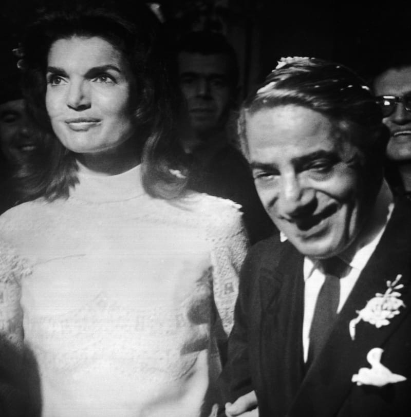 Jackie se svým druhým manželem Aristotelem Onassisem.