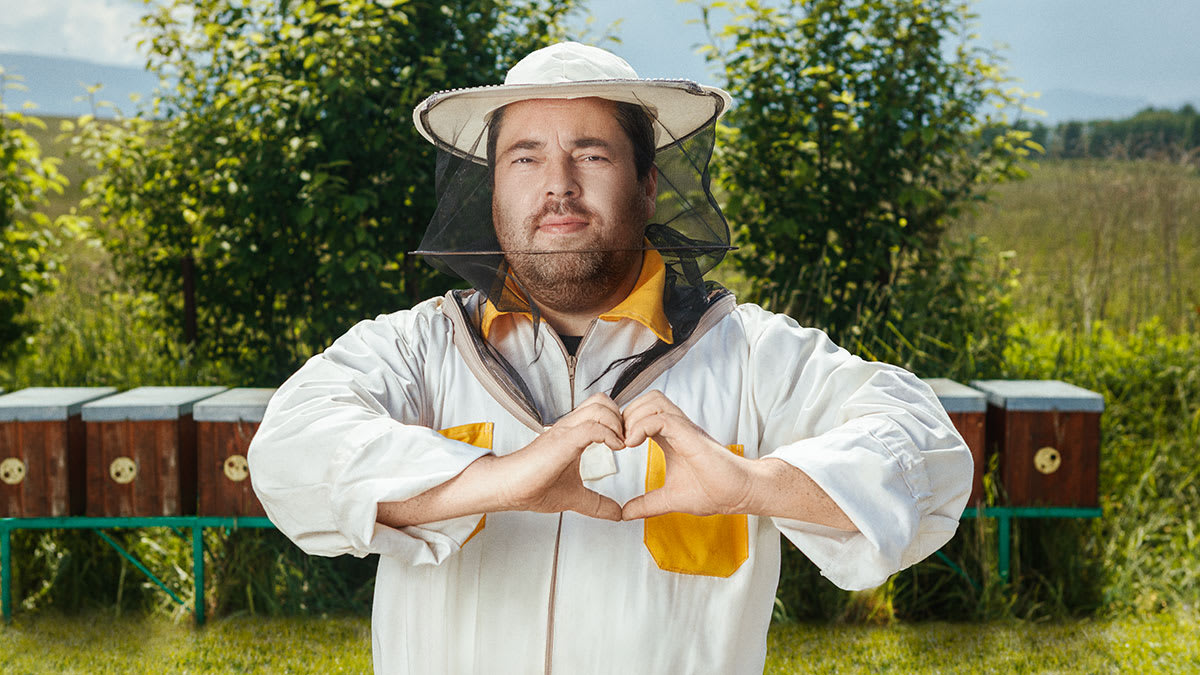 Nejoblíbenější med mezi Čechy je květový smíšený, říká včelař Pavel Neumaier z Liberecka