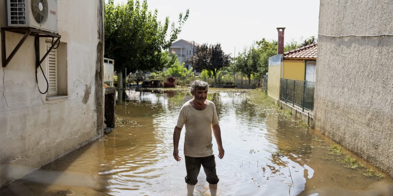 Řecko se potkalo s ničivými záplavami. 