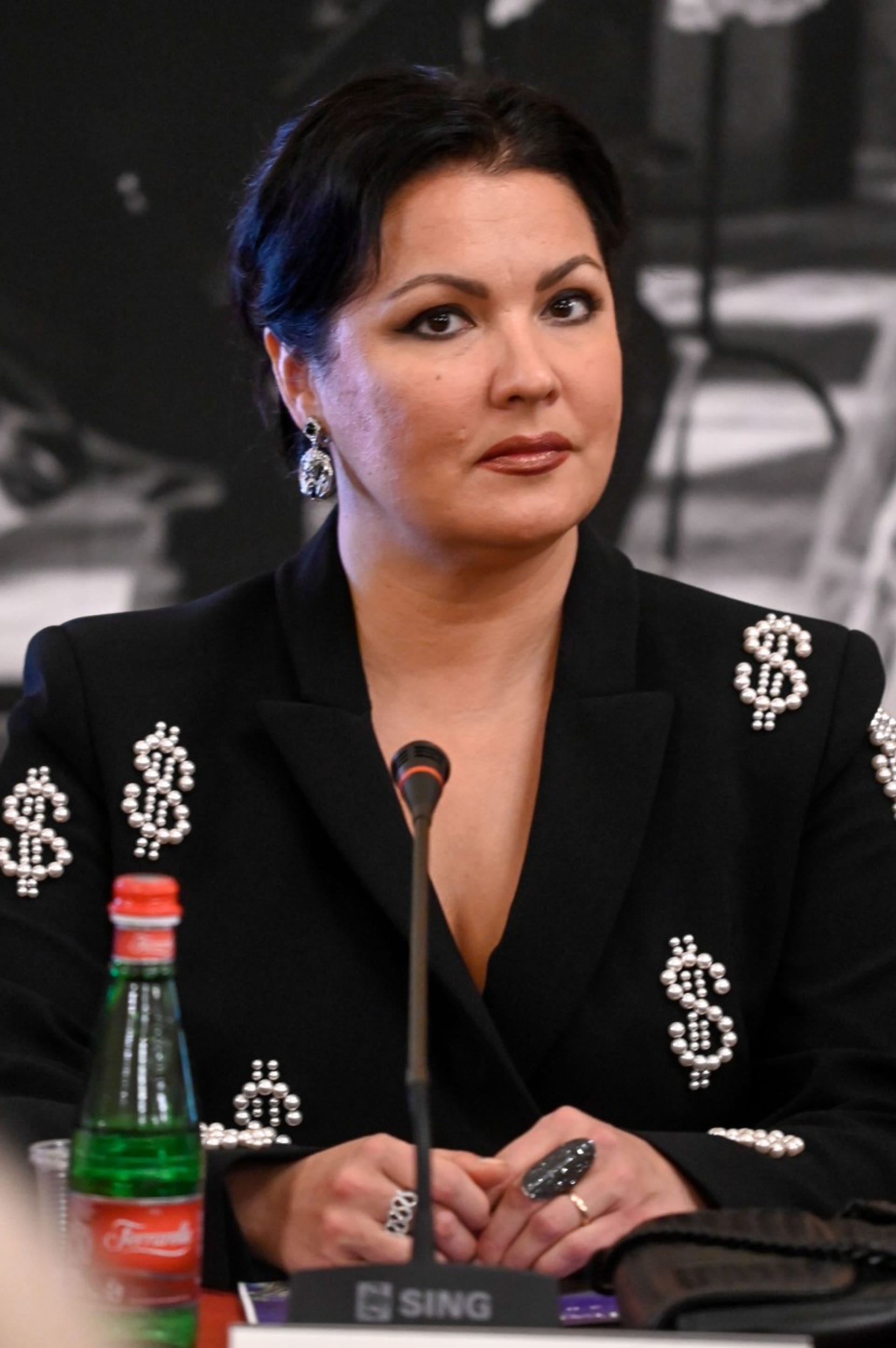 Anna Nětrebková