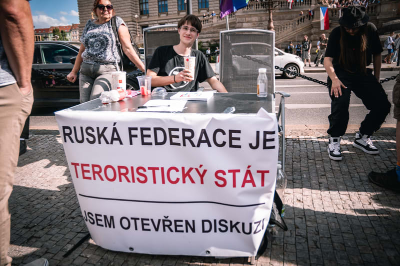 Proukrajinští aktivisté na Václavském náměstí, 16. 9. 2023
