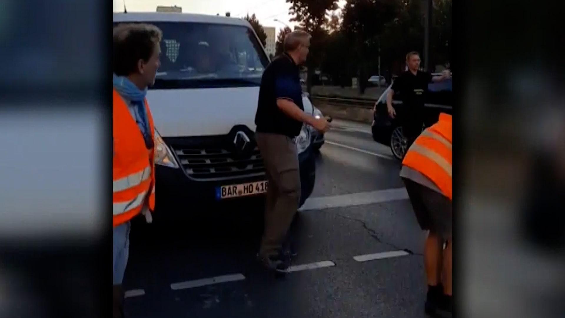Klimaaktivisté opět bokovali silnice v Berlíně.