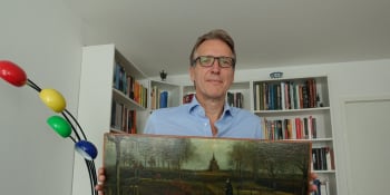 Neznámý muž vrátil ztracený van Goghův obraz. Dílo za několik milionů předal v tašce z IKEA