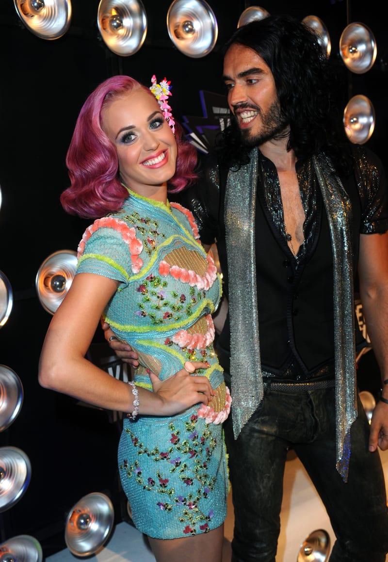 Katy Perry a Russell Brand byli manželé mezi lety 2010 až 2012.